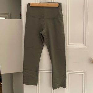 Lululemon Wunder Under High Rise Crop